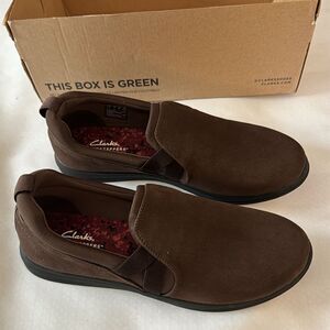 Clarks Flats Womens 9 Brown